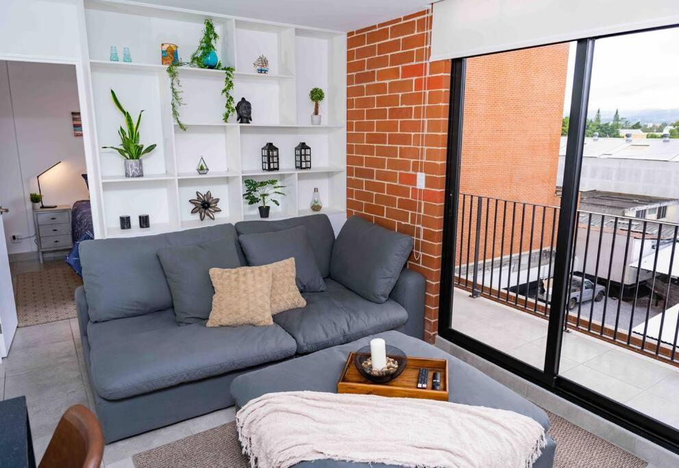 Lovely 1 Bedroom Unit With Free Parking Modra Zone 4 Гватемала Экстерьер фото